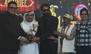 Style icon Arhaan Khan dazzles on the red carpet with the night’s most coveted honour