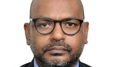 श्री टी.एस.सी. बोस ने प्रमुख नेतृत्व पदों पर कार्य करने के बाद आरईसी लिमिटेड के निदेशक का पदभार संभाला