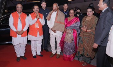 पहली बार वीडियो फिल्म में भारत के पूर्व राष्ट्रपति और उनका परिवार किसी धार्मिक भजन में एक साथ  शामिल