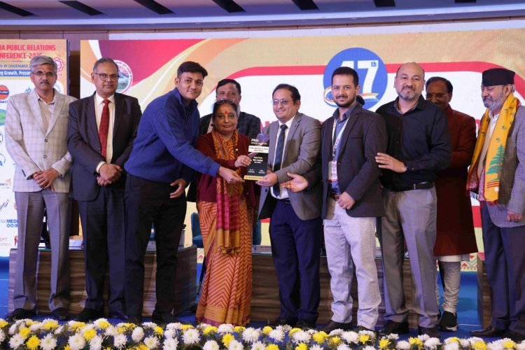 Setting a new benchmark in corporate communications: REC Limited wins two major awards at the 47th All India PR Conference