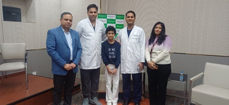 फोर्टिस एस्कॉर्ट्स ओखला में चमत्कारी उपचार  स्टेज IV बोन कैंसर से जंग जीतकर बच्ची फिर चली अपने पैरों पर