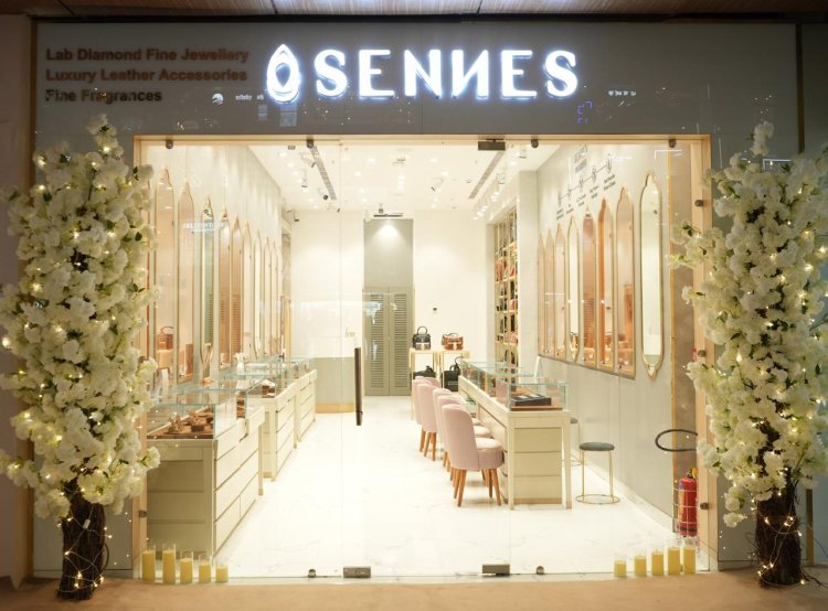 दिल्ली में खुला Sennes का पहला लग्ज़री स्टोर, लैब-ग्रोउन डायमंड्स और स्टाइलिश बैग्स ने खींचा सबका ध्यान