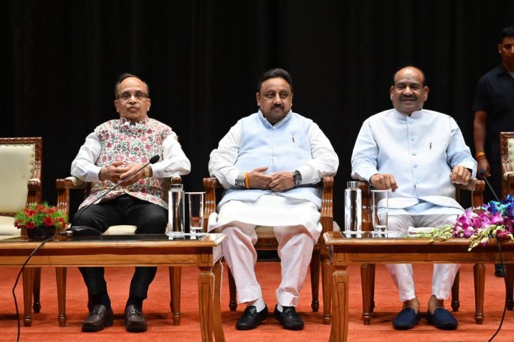 संसद भवन में रामलीला समितियों की बैठक, DDA से मुफ्त ग्राउंड और फ्री बिजली की मांग